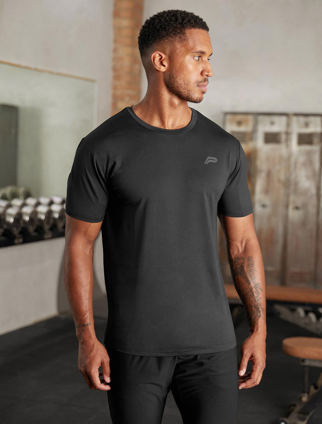 products/mens-hybrid-everyday-t-shirt-black.jpg