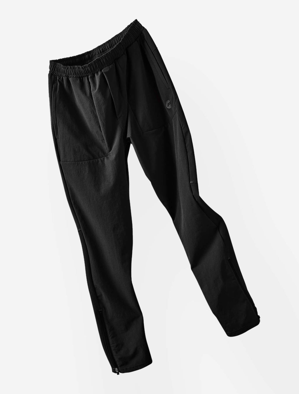 products/UT-Black-Jogger-F.jpg