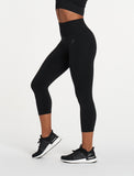 ADAPT Seamless ¾ Leggings / Blackout-Leggings & Bottoms-Womens