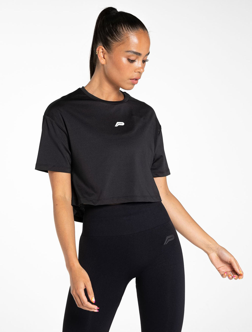 products/womens-breeze-crop-t-shirt-black.jpg