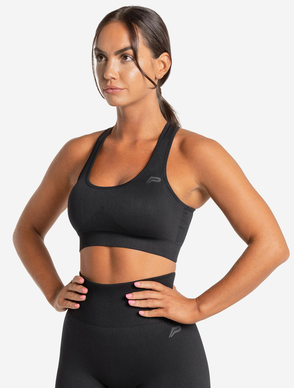 products/womens-core-seamless-sports-bra-blackout.jpg