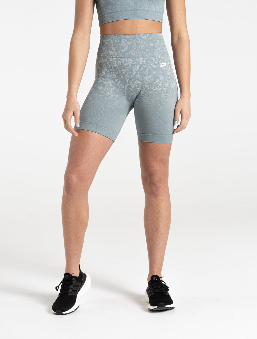 products/womens-cosmic-seamless-shorts-teal-ombre.jpg