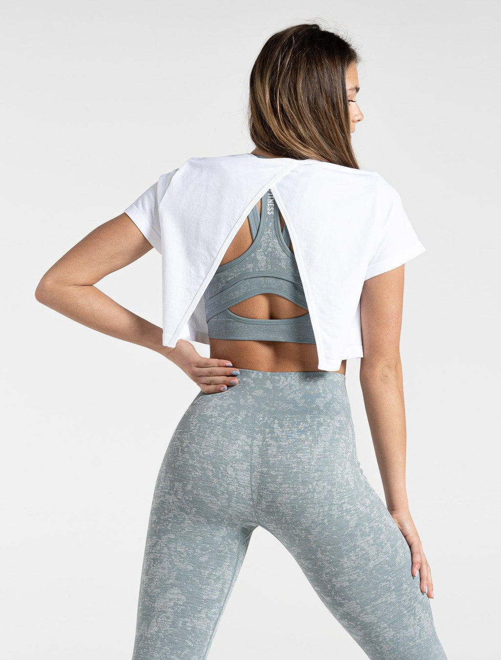 products/womens-essential-seamless-crop-t-shirt-white.jpg