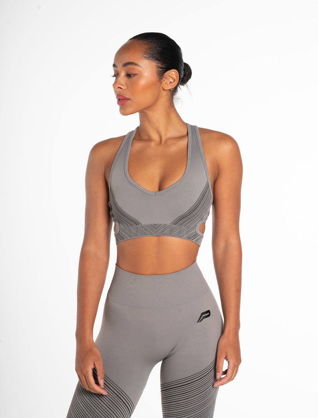 products/womens-impulse-seamless-sports-bra-midnight-grey.jpg