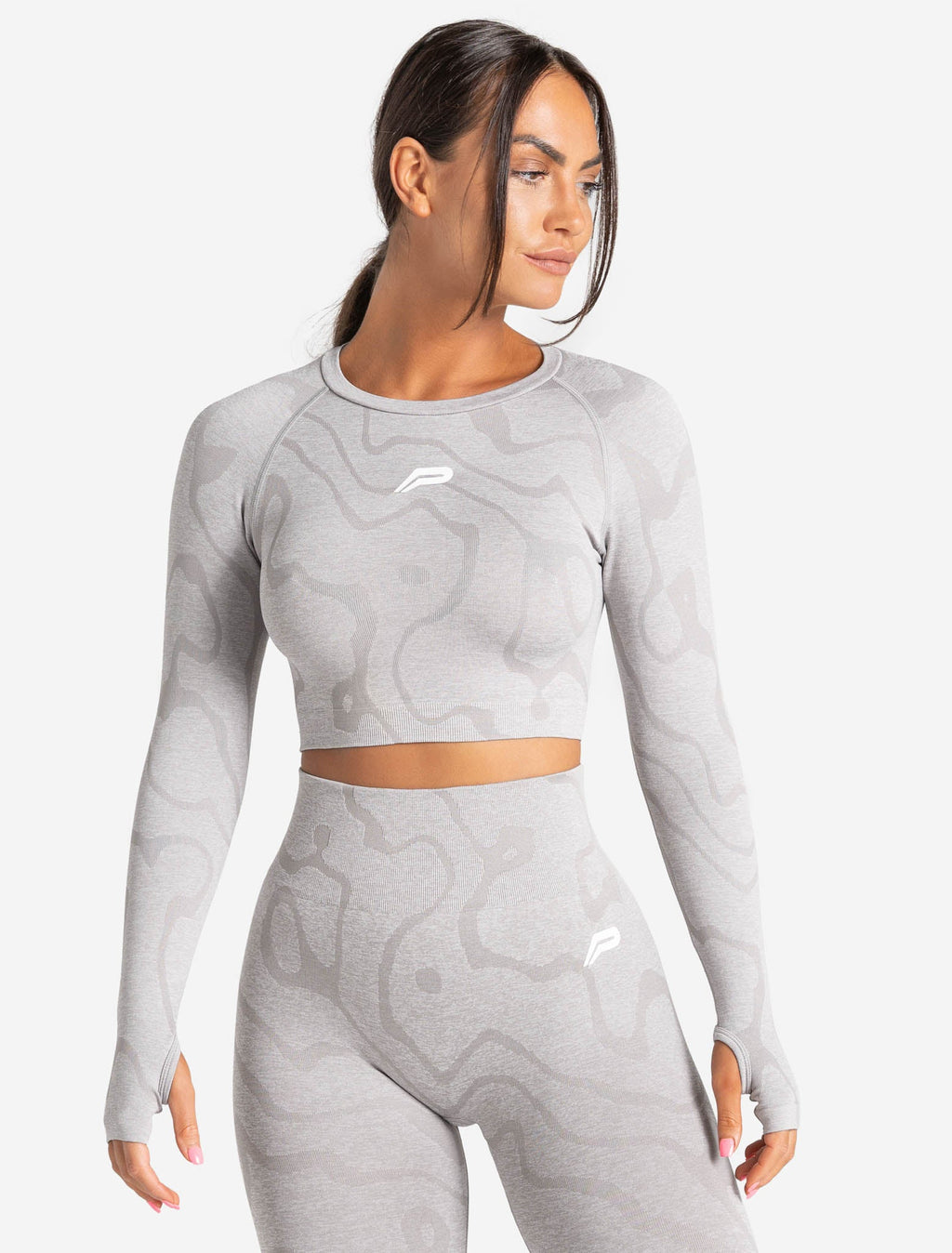 products/womens-sustainable-seamless-long-sleeve-crop-top-cloud-grey.jpg